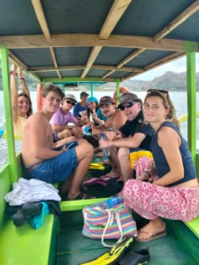our chraterd boat cruising to lombok secret gilis